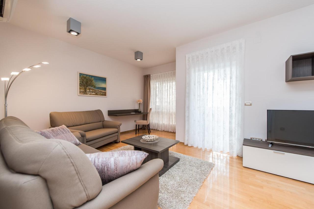 Appartamento Kings View Sarkic Novaglia Esterno foto