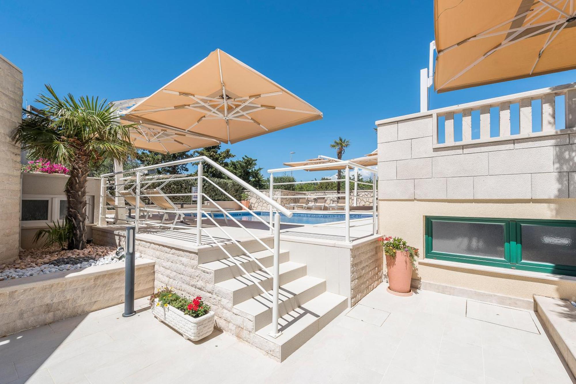 Appartamento Kings View Sarkic Novaglia Esterno foto